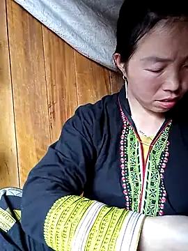 hera-00 online show from 11.23.25