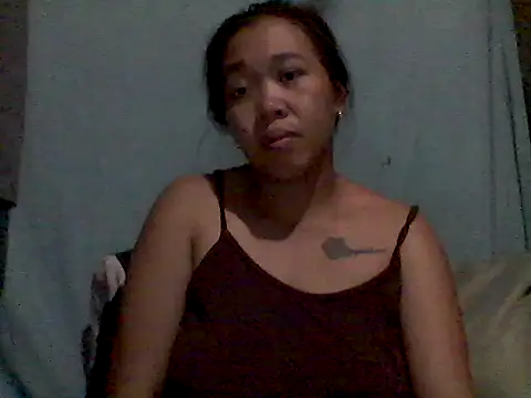 Snapshot of maypah chatting on 04.15.26 maypah online show from 04.15.26