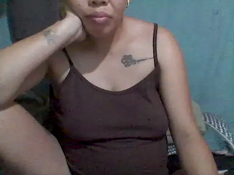 Snapshot of maypah chatting on 04.19.26 maypah online show from 04.19.26
