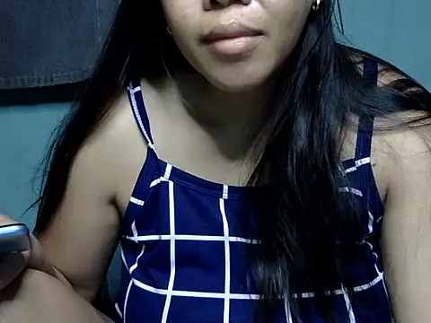 Snapshot of maypah chatting on 04.25.26 maypah online show from 04.25.26