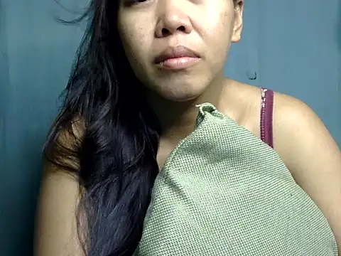 Snapshot of maypah chatting on 06.17.26 maypah online show from 06.17.26