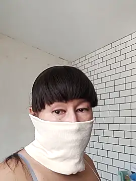 Luu-Lii777 online show from 09.22.25