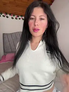 Snapshot of Mia_salinass chatting on 09.17.25 Mia salinass online show from 09.17.25