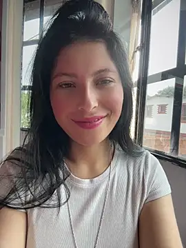 Mia salinass online show from 05.27.26