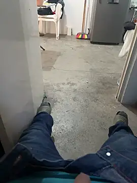 Snapshot of cfomega4592 chatting on 10.31.25 cfomega4592 online show from 10.31.25