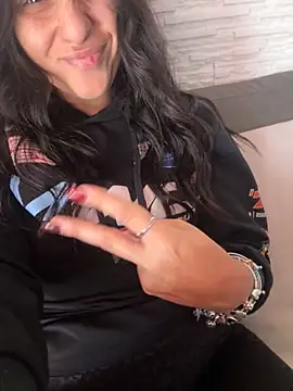 Snapshot of BabyLeopard chatting on 11.06.25 BabyLeopard online show from 11.06.25