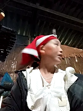 me-cute online show from 10.29.25