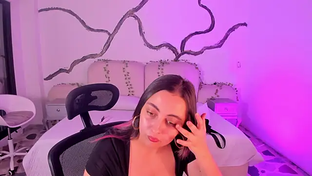 SarahCastro1  online show from 09.12.25