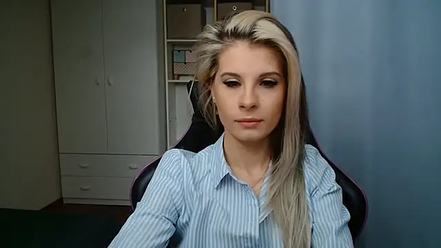 KristineGlow online show from 05.13.26
