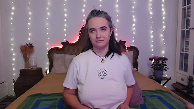 SilkenSin online show from 11.13.25