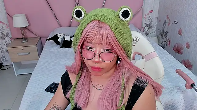 SafiroAgataaa online show from 09.28.25