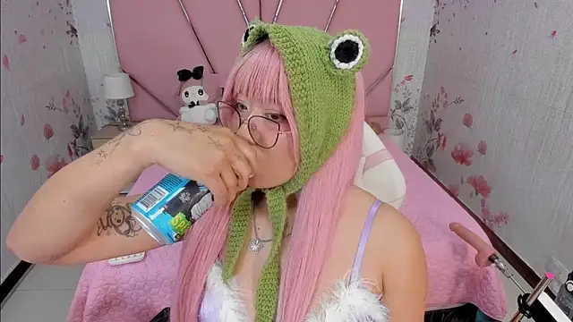 SafiroAgataaa online show from 12.04.25