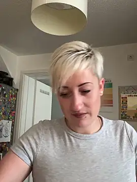 Rozendefotz online show from 09.18.25