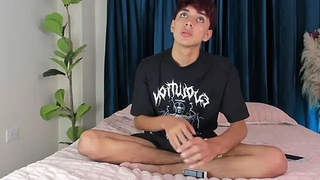 Snapshot of Jack_Noir chatting on 09.30.25 Jack Noir online show from 09.30.25