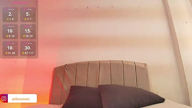 BrunnetAri  online show from 04.24.26