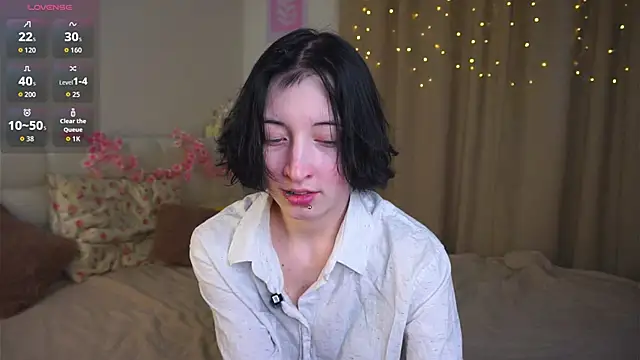 JuanaFriesz online show from 02.27.26