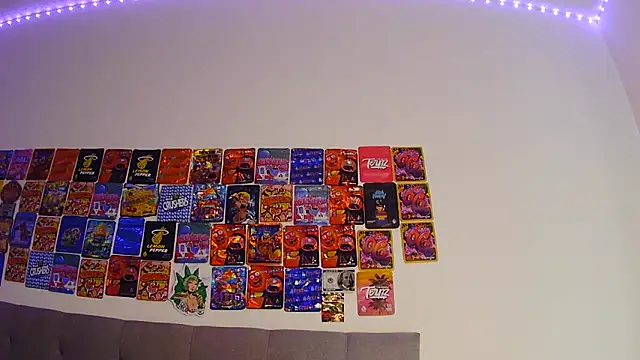 Snapshot of risktakinndolo chatting on 10.12.25 risktakinndolo online show from 10.12.25