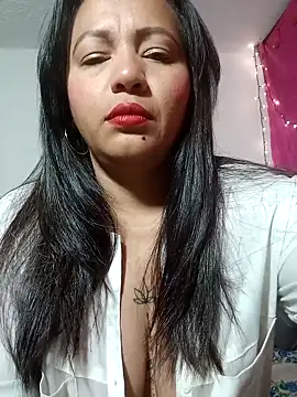 agatha sluttylatina online show from 04.01.26