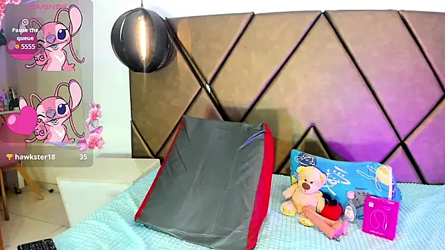 PenelopeGuzman   online show from 07.22.26