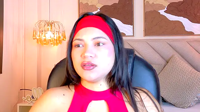 kendalFox  online show from 10.17.25