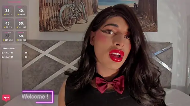 sweet Elizabeth online show from 10.18.25