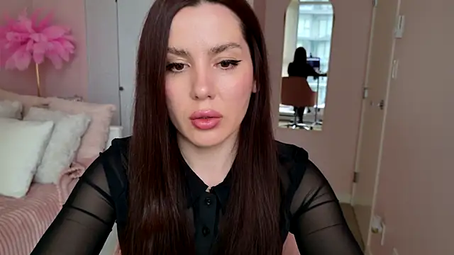 SirenSwitch online show from 10.16.25