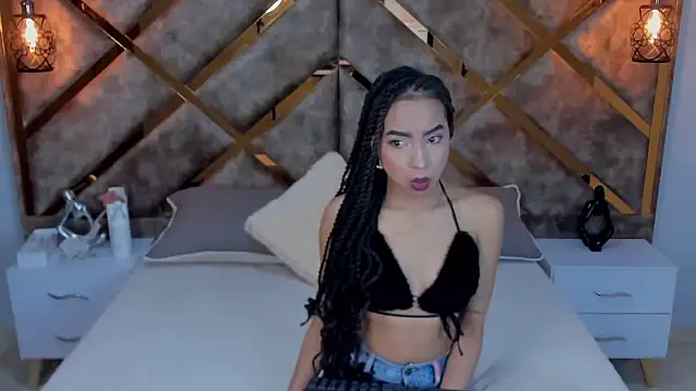 Lucia jane online show from 04.15.26