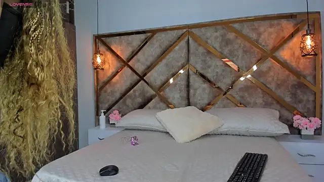 Lucia jane online show from 05.21.26