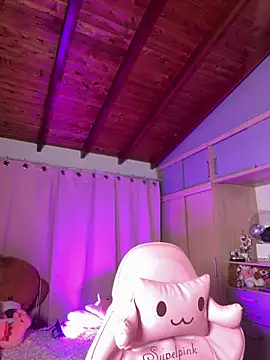 Snapshot of Emiily_Moore1 chatting on 02.19.26 Emiily Moore1 online show from 02.19.26