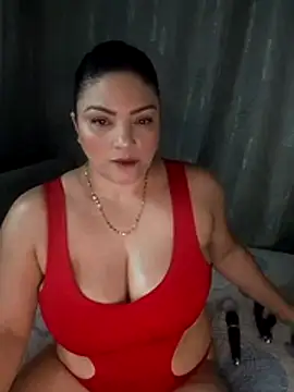 tiffany Johnson1 online show from 06.05.26
