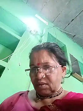 Snapshot of Manavi_x chatting on 06.02.26 Manavi x online show from 06.02.26