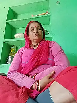 Snapshot of Manavi_x chatting on 06.26.26 Manavi x online show from 06.26.26
