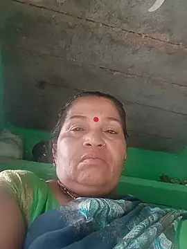 Snapshot of Manavi_x chatting on 07.14.26 Manavi x online show from 07.14.26