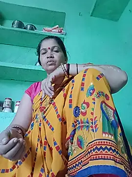 Snapshot of Manavi_x chatting on 07.15.26 Manavi x online show from 07.15.26