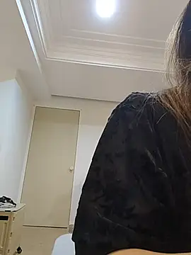 Lovelyanan online show from 10.30.25