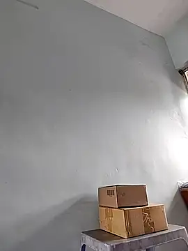 Snapshot of simsim-00 chatting on 03.23.26 simsim-00 online show from 03.23.26