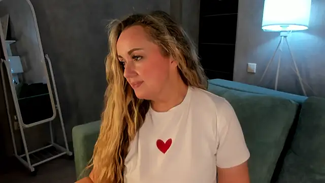 Sky Kuper online show from 12.21.25