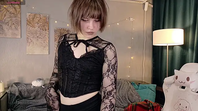 Snapshot of KikiMoor chatting on 02.26.26 KikiMoor online show from 02.26.26