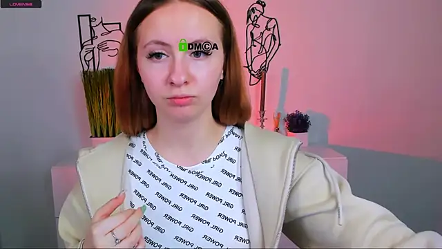 mila glow1 online show from 10.18.25