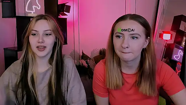 mila glow1 online show from 11.05.25