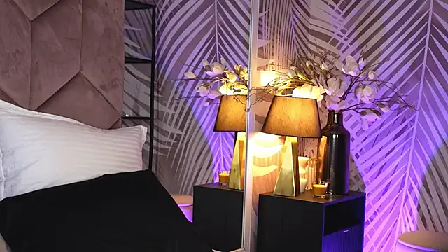 EvaRhea online show from 11.27.25