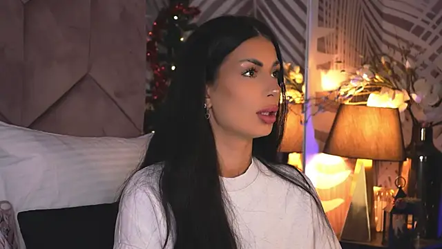 EvaRhea online show from 01.08.26