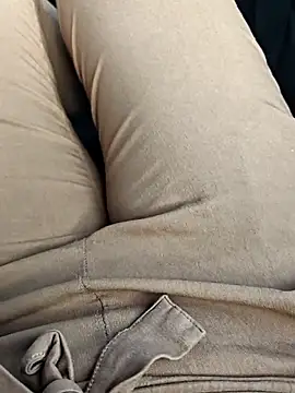 Horny mummy online show from 11.04.25