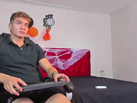 paull george online show from 10.16.25