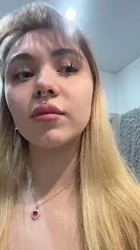 LunaMillie online show from 12.22.25