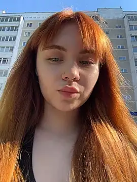 LunaMillie online show from 05.25.26