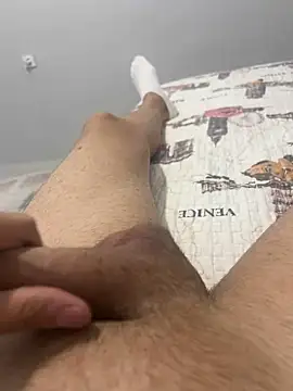 Snapshot of doyumsuz3131 chatting on 09.25.25 doyumsuz3131 online show from 09.25.25