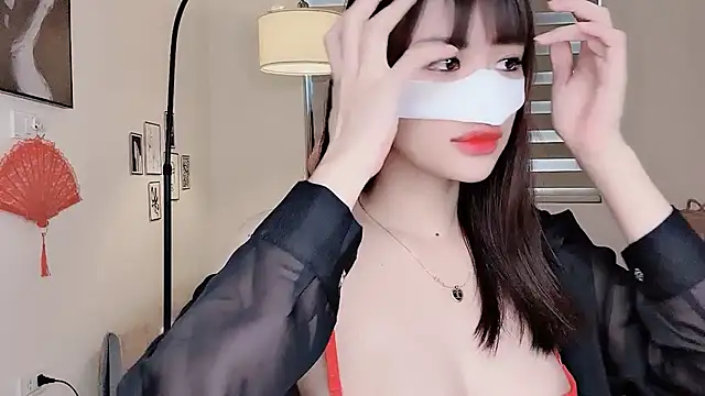 MaiLiiil online show from 09.09.25