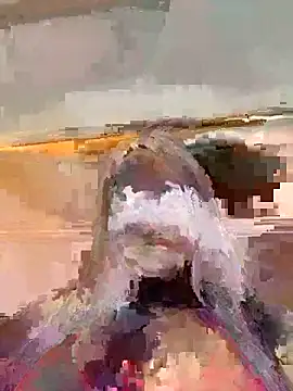 Snapshot of lola_bn chatting on 09.24.25 lola bn online show from 09.24.25