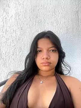 Snapshot of lola_bn chatting on 09.29.25 lola bn online show from 09.29.25